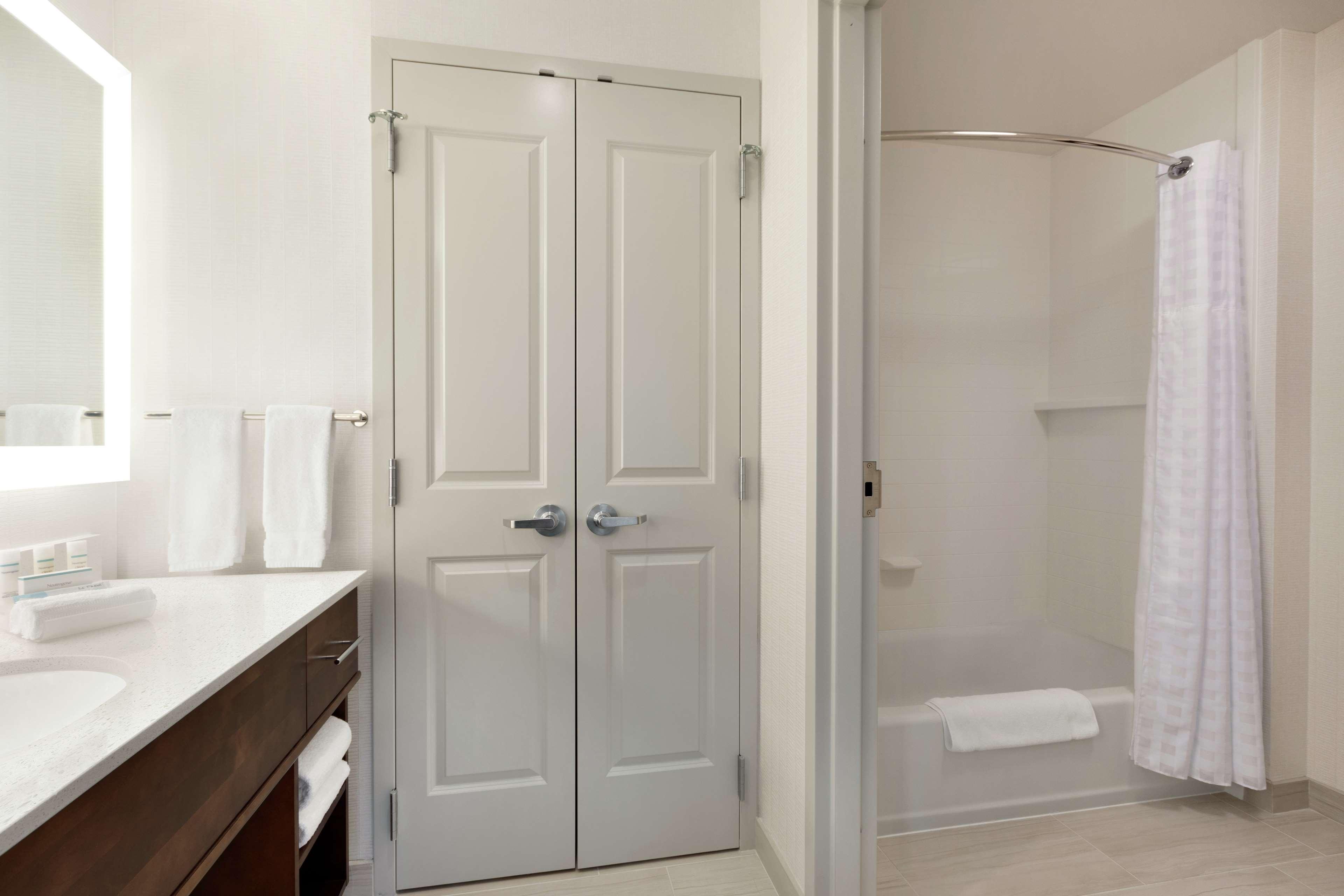 Homewood Suites By Hilton Arlington Rosslyn Key Bridge Eksteriør bilde